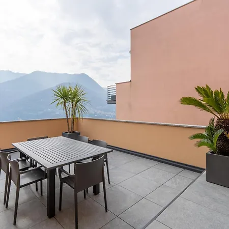 View 3br Regina 35 Carate Urio