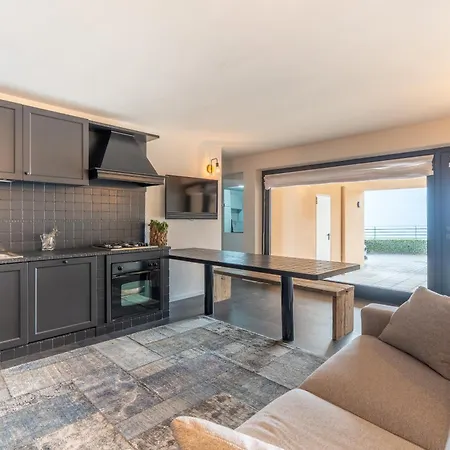 View 3br Regina 35 *