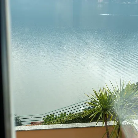 View 3br Regina 35 * Carate Urio